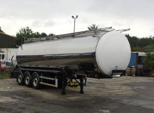 Drinking Water tanker for bulk water supply